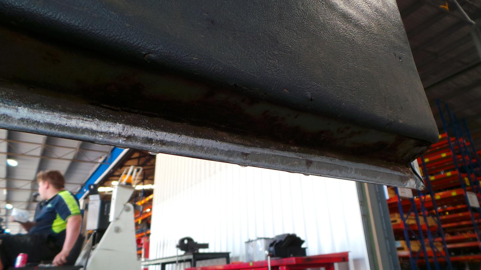 View Auto part Backing Plate Land Rover Defender 1996
