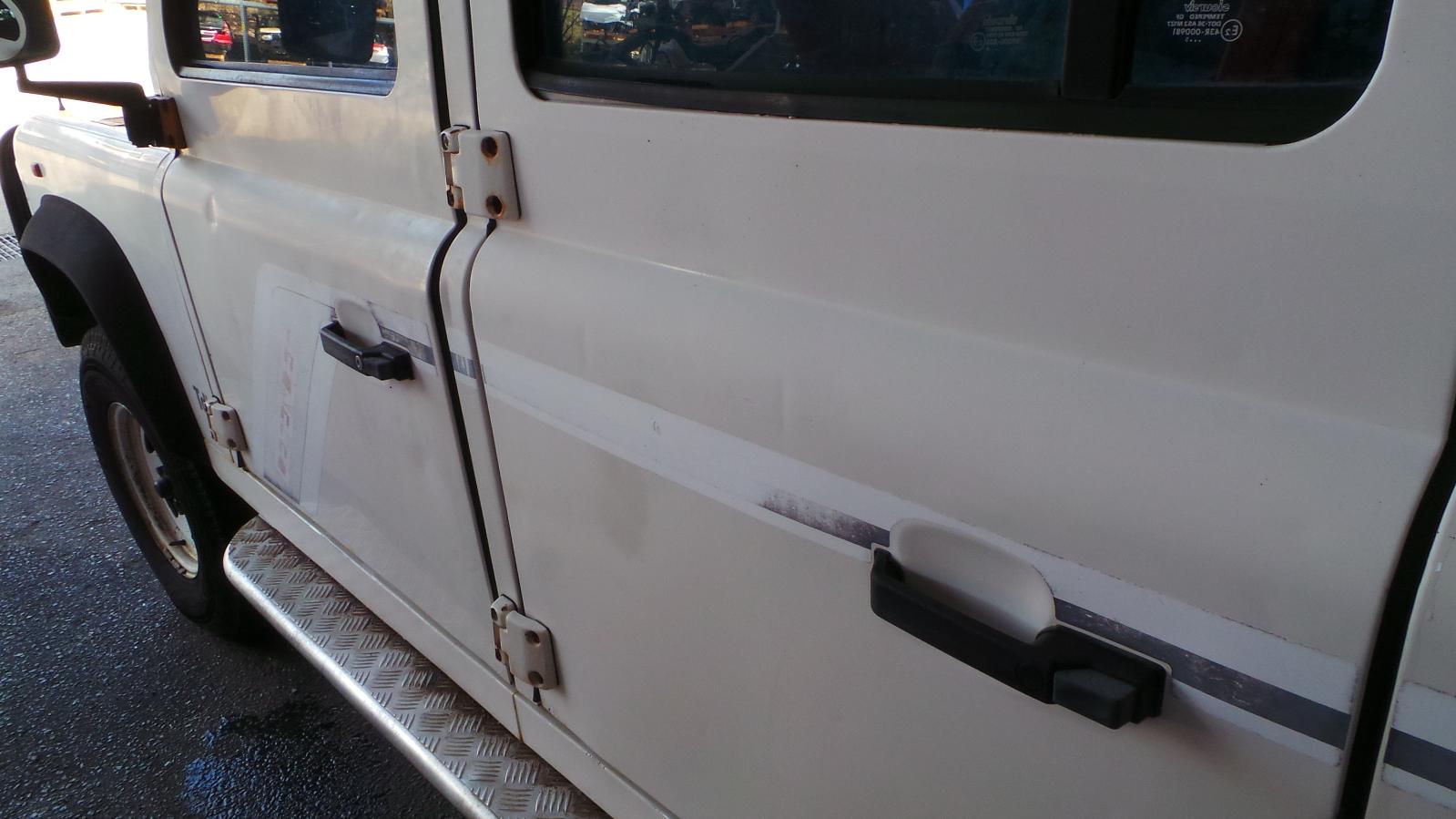 View Auto part Backing Plate Land Rover Defender 1996