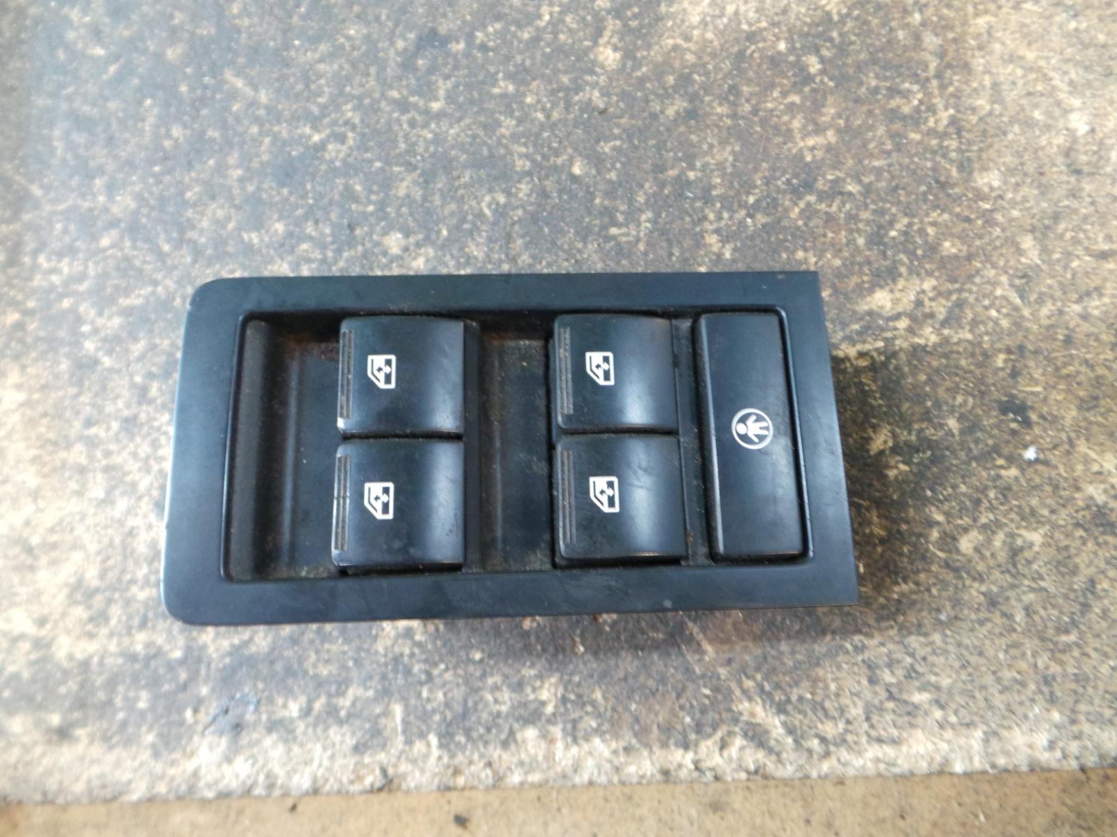View Auto part Pwr Dr Wind Switch Holden Statesman/caprice 2005