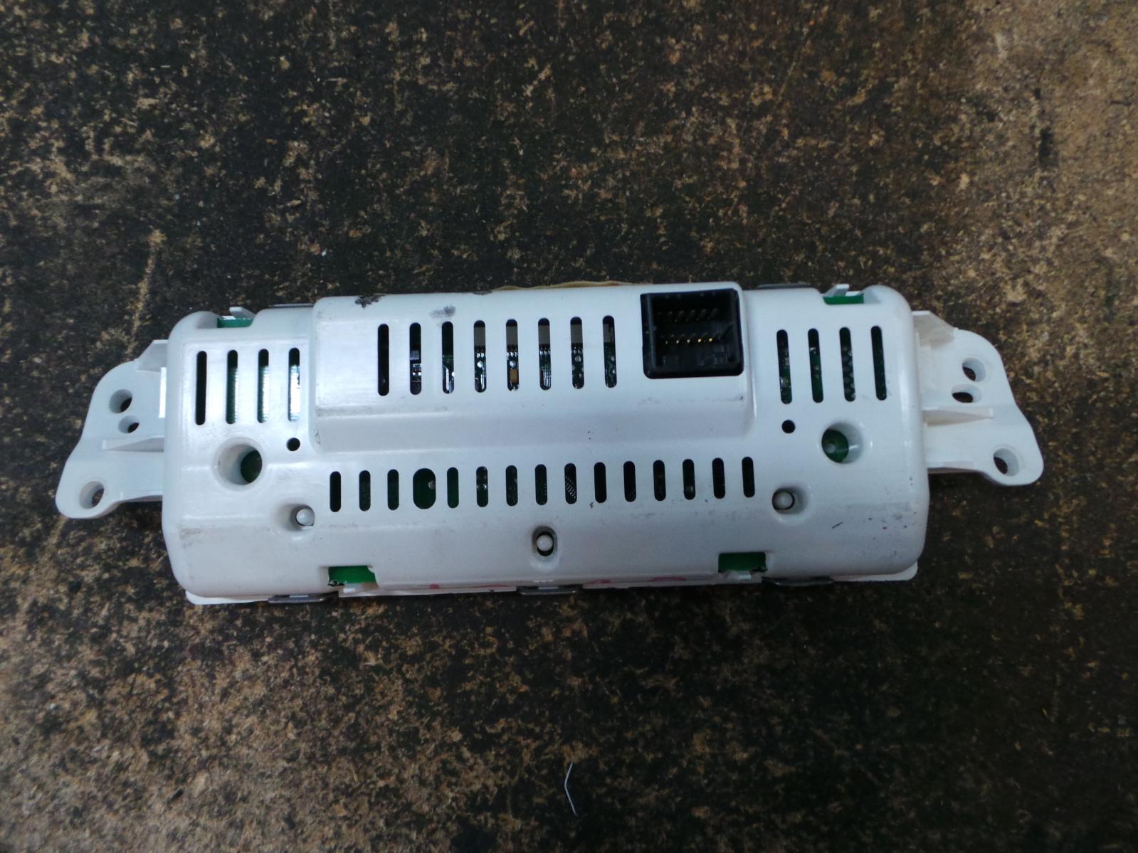 View Auto part Instrument Cluster Holden Statesman/caprice 2005