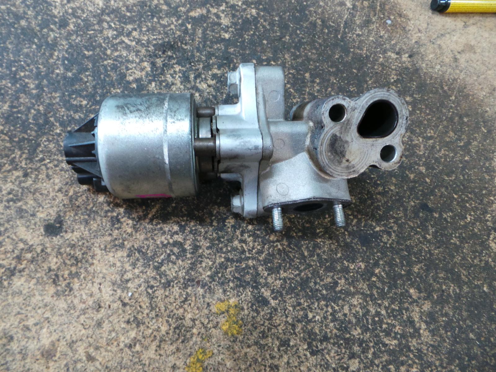 View Auto part Egr Valve Holden Barina 2010