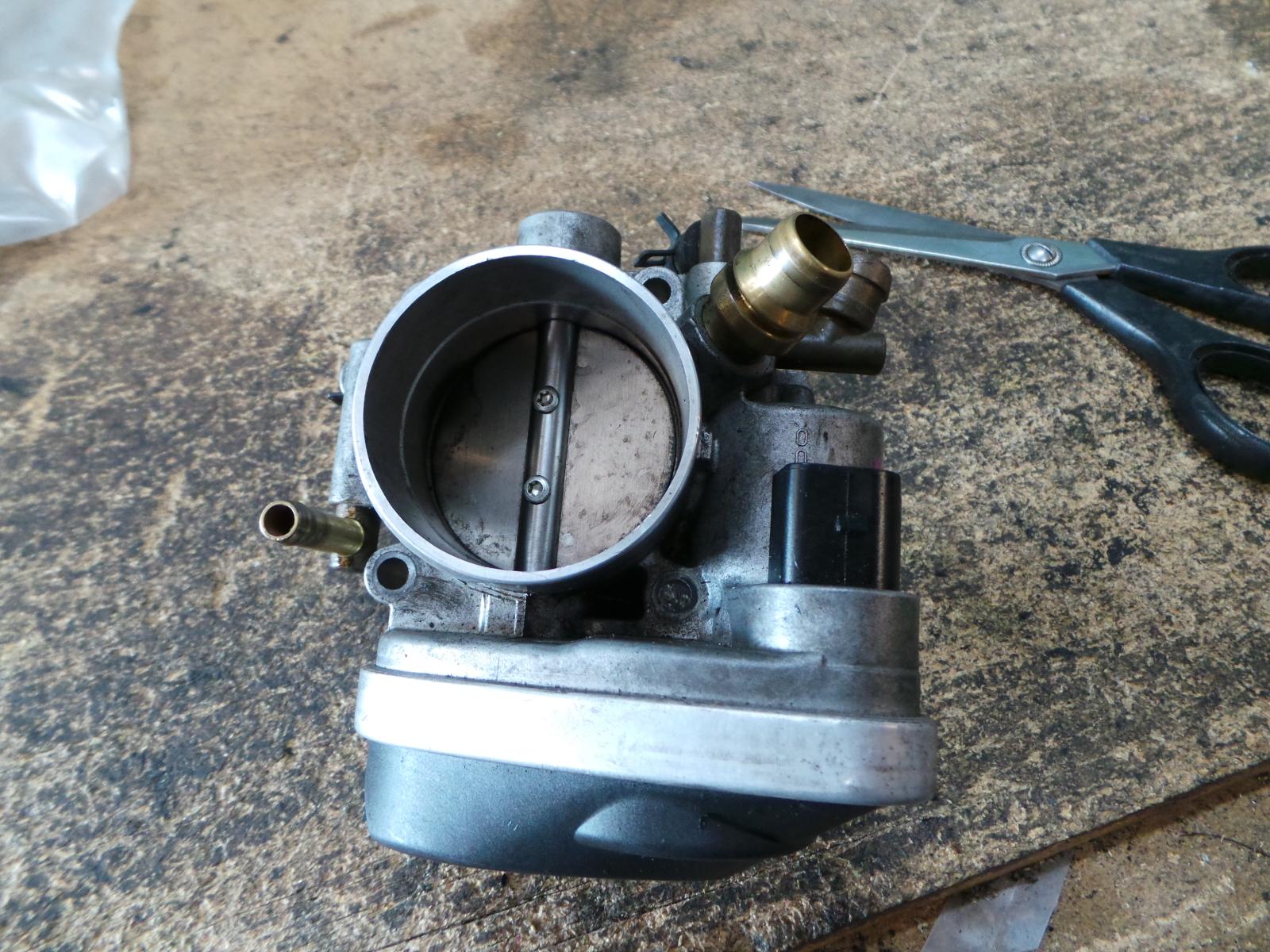 View Auto part Throttle Body Holden Cruze 2010