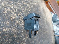 View Auto part Misc Switch/Relay Volkswagen Transporter 2004