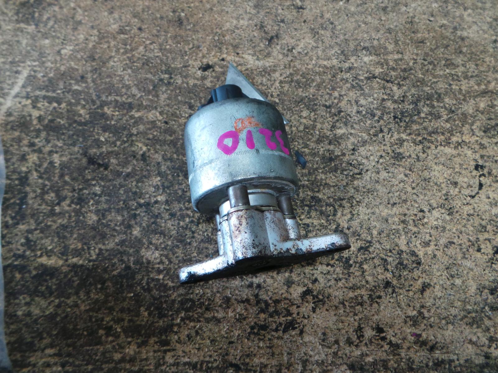 View Auto part Egr Valve Holden Commodore 2003