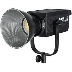 [AUG SALE] Nanlite FS-300 DAYLIGHT LED Spotlight