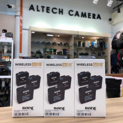 Rode Wireless GO II 2-Person Compact Digital Wireless Microphone System/Recorder (2.4 GHz, Black)
