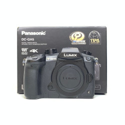 [USED] Panasonic Lumix DC-GH5 Mirrorless Micro 4/3 Camera (SC 20K Only, 95% Like New)