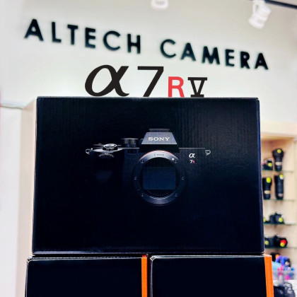 (May Sale) Sony a7R V Mirrorless Camera (Import)