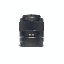 [USED] Sony FE 28mm F2 Lens (97% Like New)