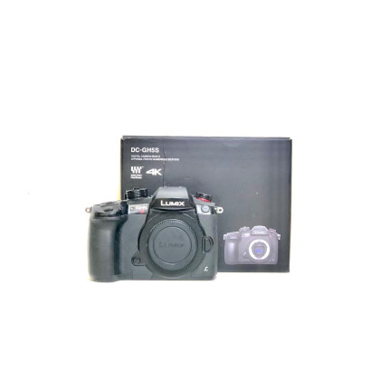 [USED] Panasonic Lumix GH5S DC-GH5S with V-Log (SC 6K , 97% Like New with Box)