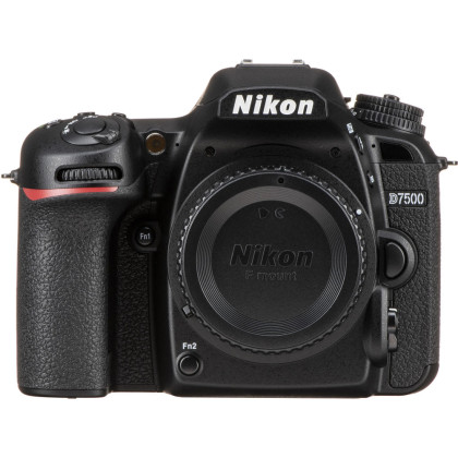 (Pre-order) Nikon D7500 DSLR Body / Kit 18-140mm (Import)