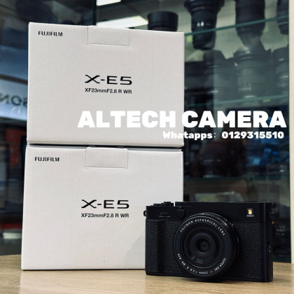 (AUG, IMPORT)  FUJIFILM X-E5 Mirrorless Camera with XF 23mm F2.8 Lens (Silver/Black)