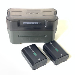[USED] Tilta Portable Charging Station for NP-FZ100 (4 Channels) with 2x NP-FZ100 Rechargeable Battery (99% Like New)