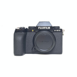 [USED] Fujifilm X-S10 Camera Body (SC 1K+ Only, 98% Like New)