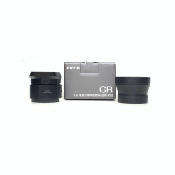 [USED] Ricoh 1.5x Tele Conversion Lens GT-2 with GA-2 Lens Adapter (98% Like New with Box)