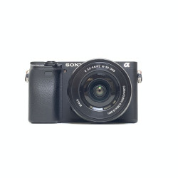 [USED] Sony A6400 with 16-50mm Kit Lens (SC Less than 1K, 99% Like New With Box)