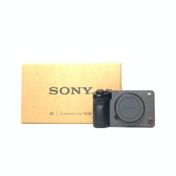 [USED] Sony FX30 Digital Cinema Camera Body (Unregistered warranty 98% Like New With Box)