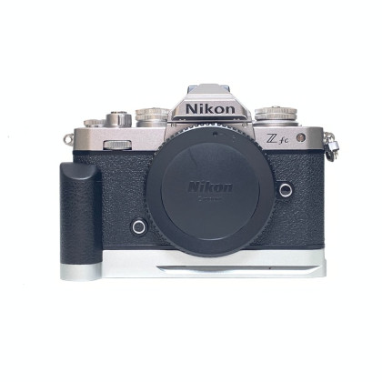 [USED] Nikon Z fc Body Only ZFC (SC 17K, 98% Like New)