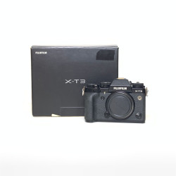 [USED] Fujifilm X-T3 Mirrorless Camera Body (95% New with Box)
