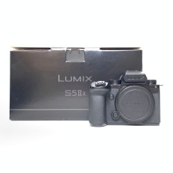 [USED] Panasonic Lumix S5 IIX Body (Panasonic My Warranty Until Mar 2027, 99% Like New With Box)