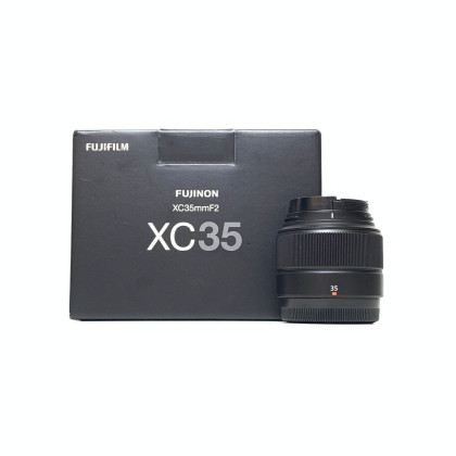 [USED] Fujifilm XC 35mm F2 Lens (98% Like New With Box)