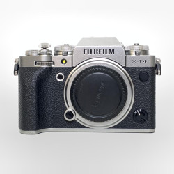 [USED] FUJIFILM X-T4 Mirrorless Camera Body (SC 13K, 97% Like New)