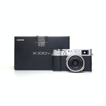 [USED] Fujifilm X100V Digital Camera (SC 1.7K, 98% Like New With Box)