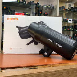 [USED] Godox SK400II-V Studio Flash Monolight 99% Like New With Box)