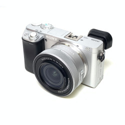 [USED] Sony A6400 With 16-50mm Lens (Unregistered Sony MY Warranty, SC 13k, 95% New)