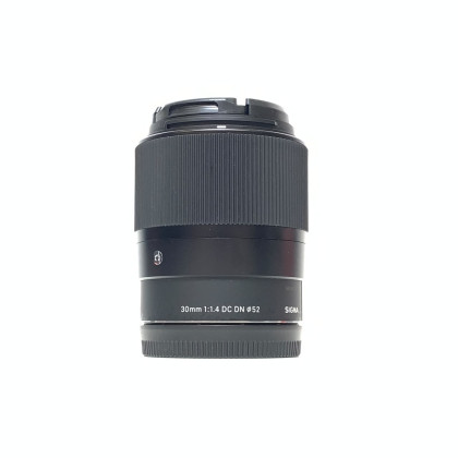 [USED] Sigma 30mm F1.4 DC DN Contemporary Lens for Sony E-Mount (98% Like New)