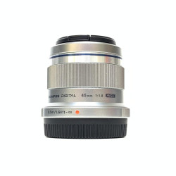 [USED] Olympus M.Zuiko Digital 45mm F1.8 Lens (Silver, 98% Like New)