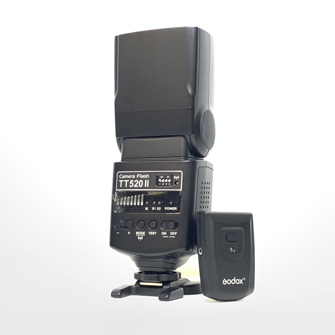 [USED] Godox TT520 II Flash + RT Wireless Transmitter Trigger for Canon / Nikon / Olympus (98% Like New with Box) — [USED] Godox TT520 II Thinklite Camera Flash + RT Wireless Transmitter Trigger Speedlite