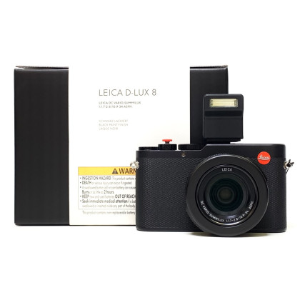 [USED] Leica D-Lux 8 Digital Camera (99% Like New With Box)