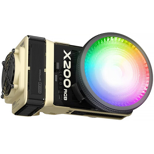 Zhiyun Molus X200 RGB COB LED Light (Combo Kit) — Zhiyun Molus X200 RGB COB LED Light (Combo Kit)