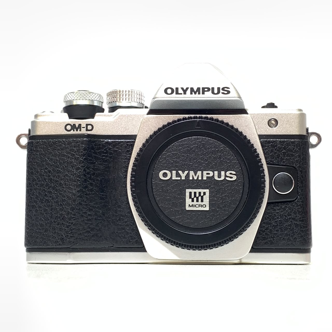 [USED] Olympus OM-D E-M10 Mark II Body (Silver) (SC 3K, 96% Like New) — [USED] Olympus OM-D E-M10 Mark II Body (Silver)