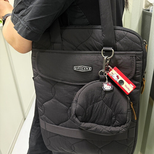 Yashica Funtastic Key Chain Camera (Classic Hello Kitty) — Yashica Funtastic Key Chain Camera (Classic Hello Kitty)