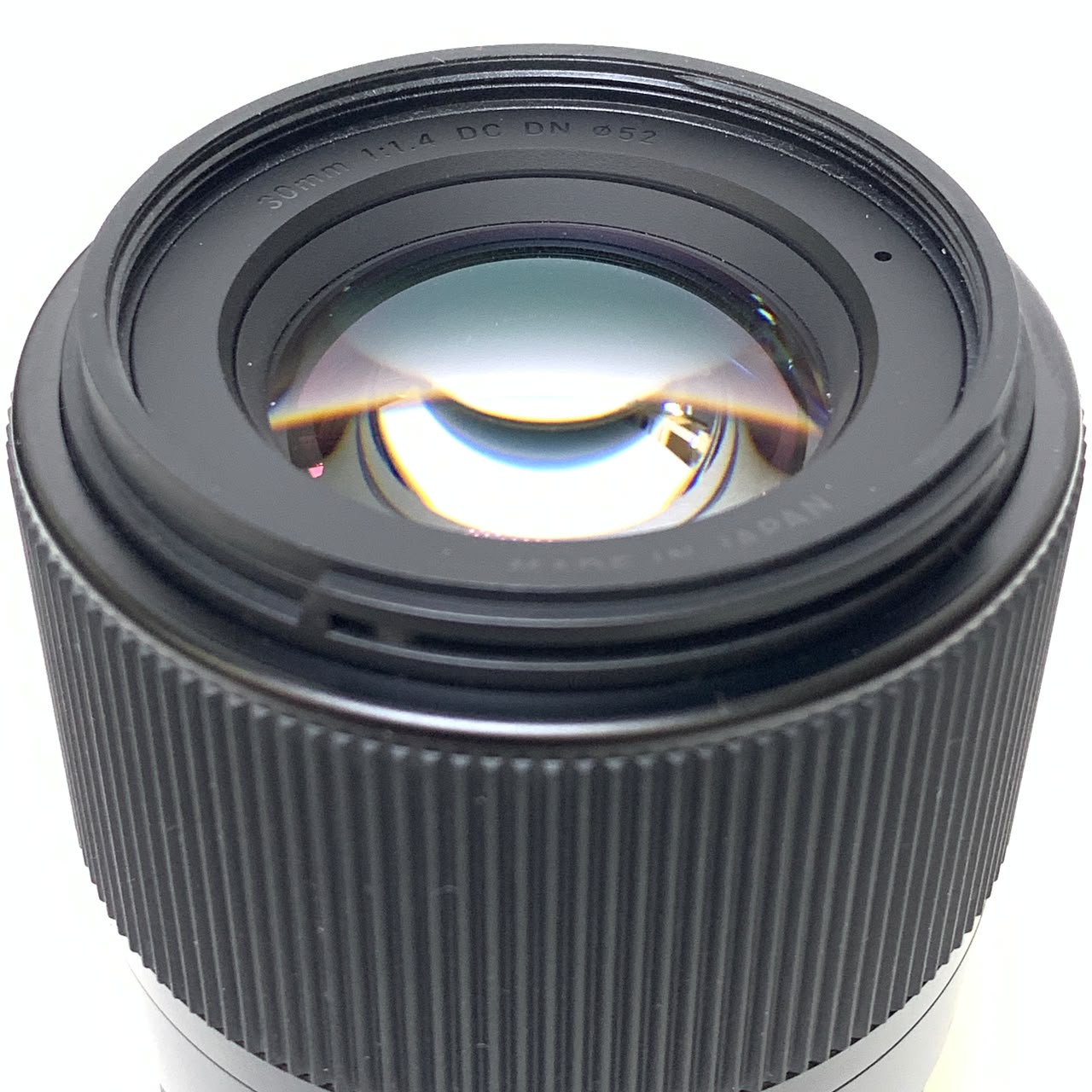 [USED] Sigma 30mm F1.4 DC DN C Lens for Sony E-Mount (99% Like New) — [USED] Sigma 30mm F1.4 DC DN C Lens for Sony E-Mount