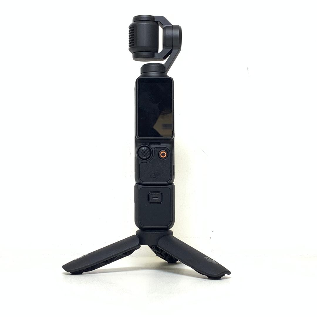 [USED] DJI Osmo Pocket 3 Creator Combo (99% Like New With Box) — [USED] DJI Osmo Pocket 3 Creator Combo