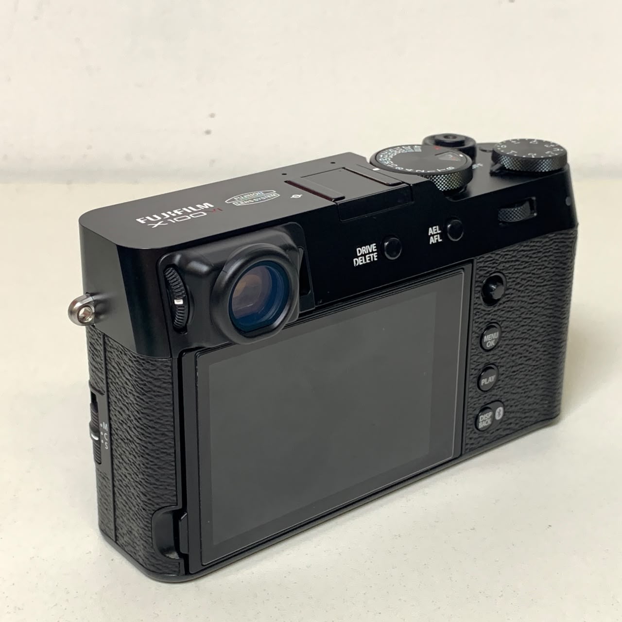 [USED] FUJIFILM X100VI Digital Camera (Black, SC 1.5K, 99% Like New With Box) — [USED] FUJIFILM X100VI Digital Camera (Black)