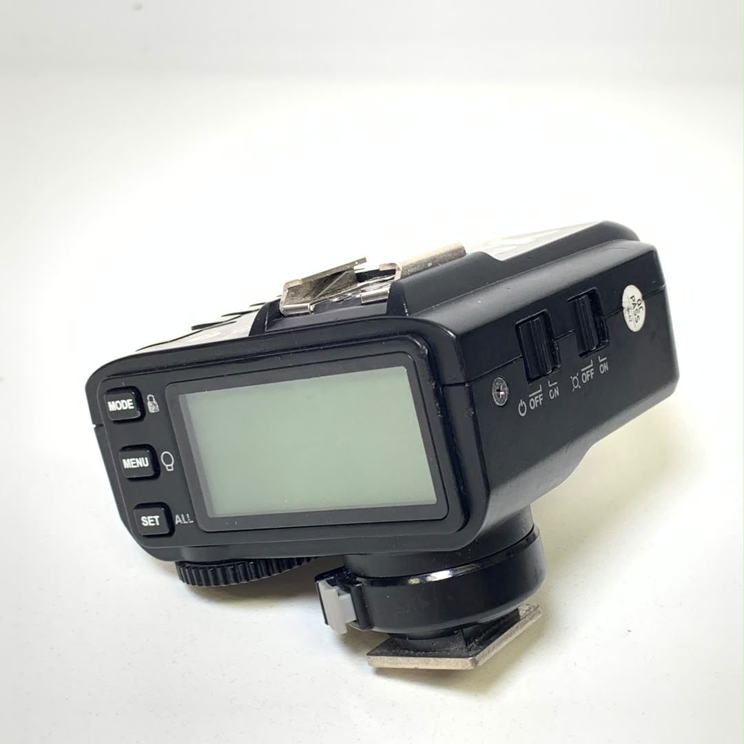 [USED] Godox X2 X2T X2T-C 2.4 GHz TTL Wireless Flash Trigger for Canon  (96% Like New with Box) — [USED] Godox X2T-C 2.4 GHz TTL Wireless Flash Trigger for Canon