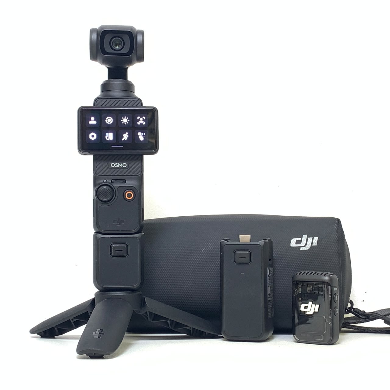 [USED] DJI Osmo Pocket 3 Creator Combo (99% Like New With Box) — [USED] DJI Osmo Pocket 3 Creator Combo