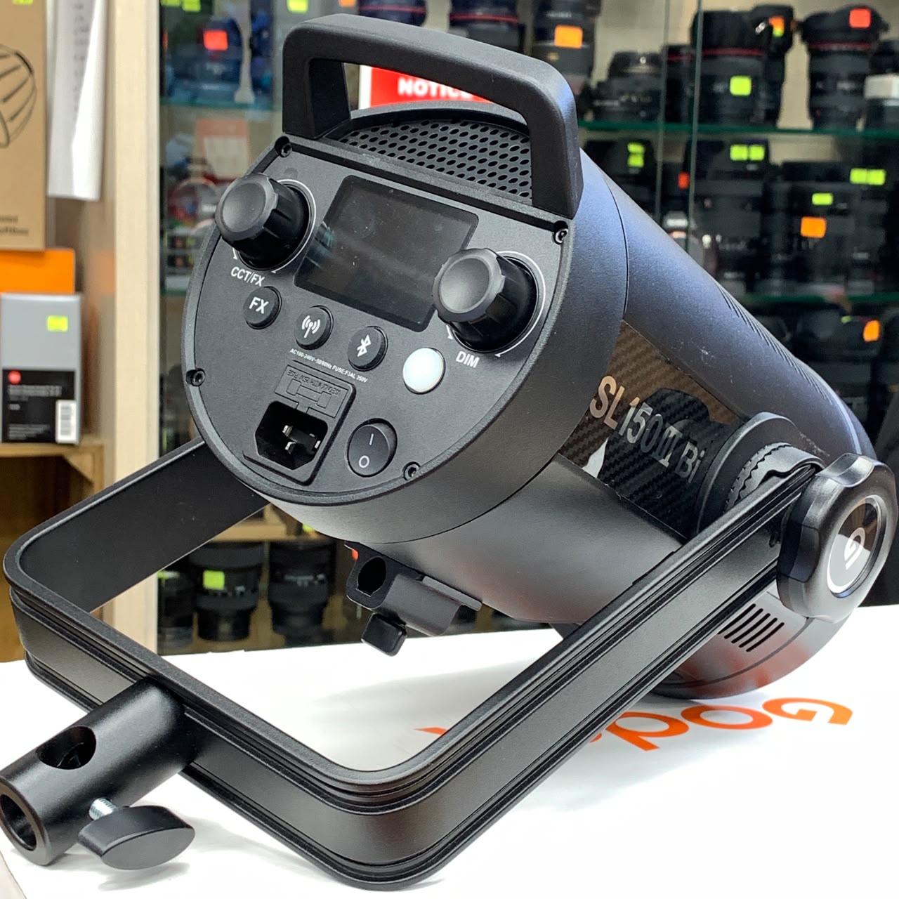 [USED] Godox SL150 III BI Bi-Color LED Video Light (99% Like New WIth Box) — Godox SL150 III BI Bi-Color LED Video Light