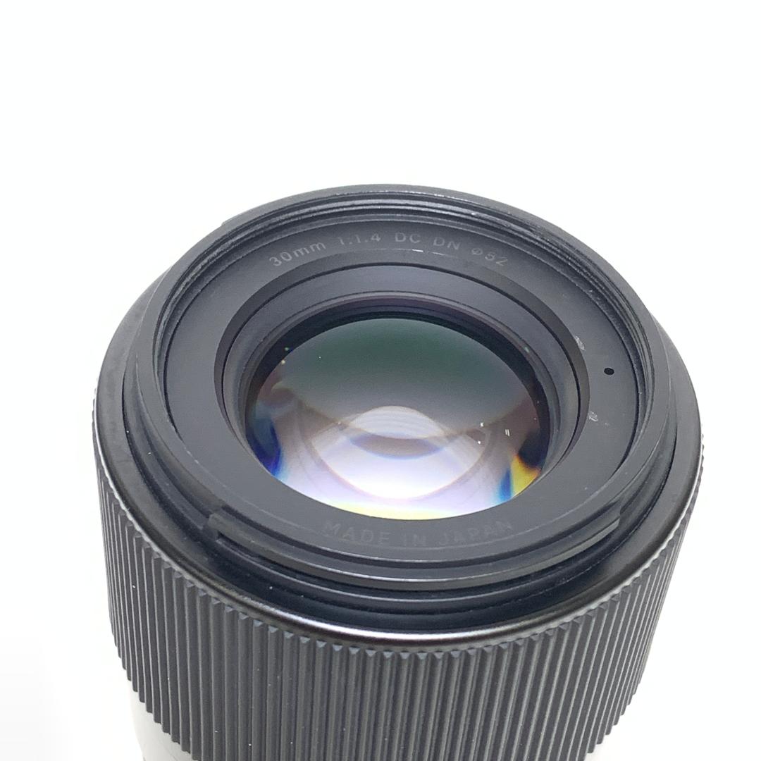 [USED] Sigma 30mm F1.4 DC DN C Lens for Sony E-Mount (98% Like New Wiith Box) — [USED] Sigma 30mm F1.4 DC DN C Lens for Sony E-Mount