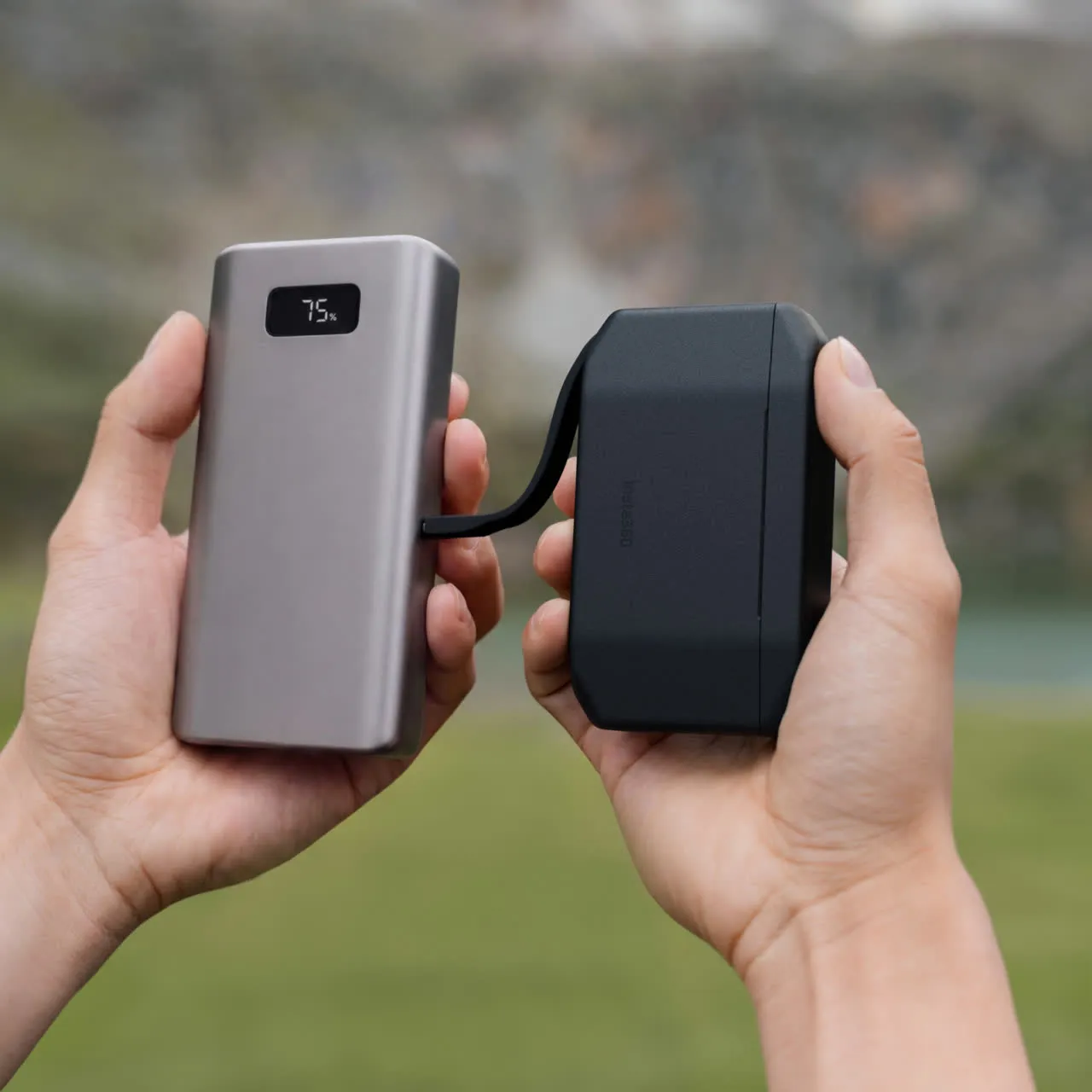 INSTA360 Fast Charger Case for X6 — INSTA360 Fast Charger Case For X6