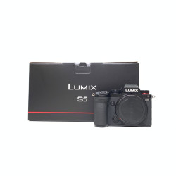 [USED] Panasonic Lumix DC-S5 Body Only (99% Like New) Lumix S5