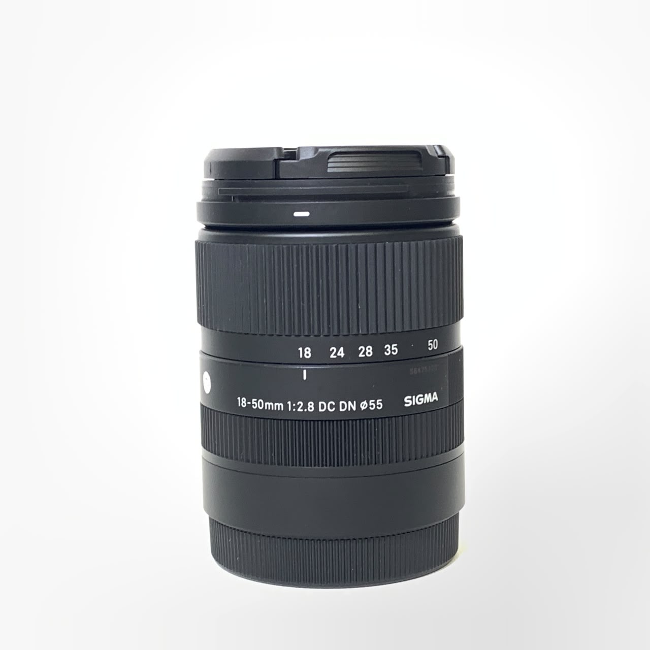 [USED] Sigma 18-50mm F2.8 DC DN Lens for Sony E-Mount (98% Like New With Box) — [USED] Sigma 18-50mm F2.8 DC DN Contemporary Lens For Sony E-Mount