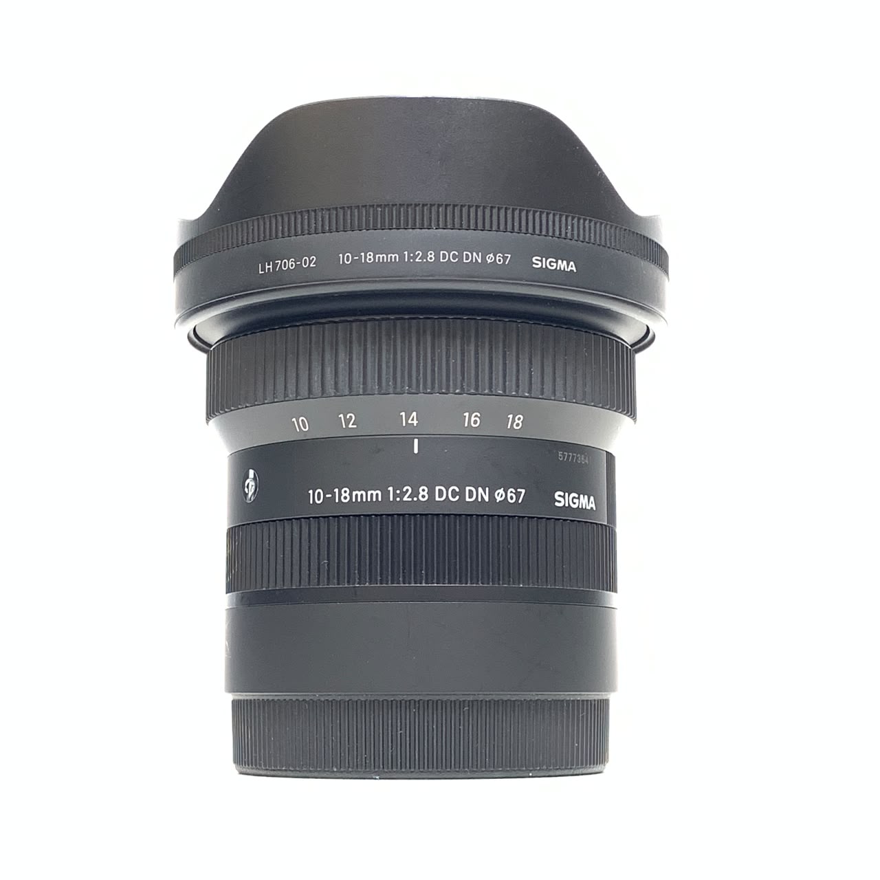 [USED] Sigma 10-18mm F2.8 DC DN C Lens for Sony E Mount (98% Like New With Box) — [USED] Sigma 10-18mm F2.8 DC DN C Lens for Sony E Mount