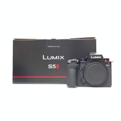 [USED] Panasonic Lumix S5II Body Only (99% Like New with Box) S5ii S5M2