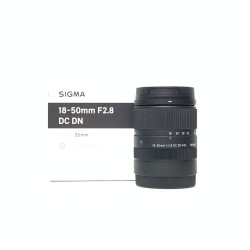 [USED] Sigma 18-50mm F2.8 DC DN Lens for Sony E-Mount (98% Like New With Box)