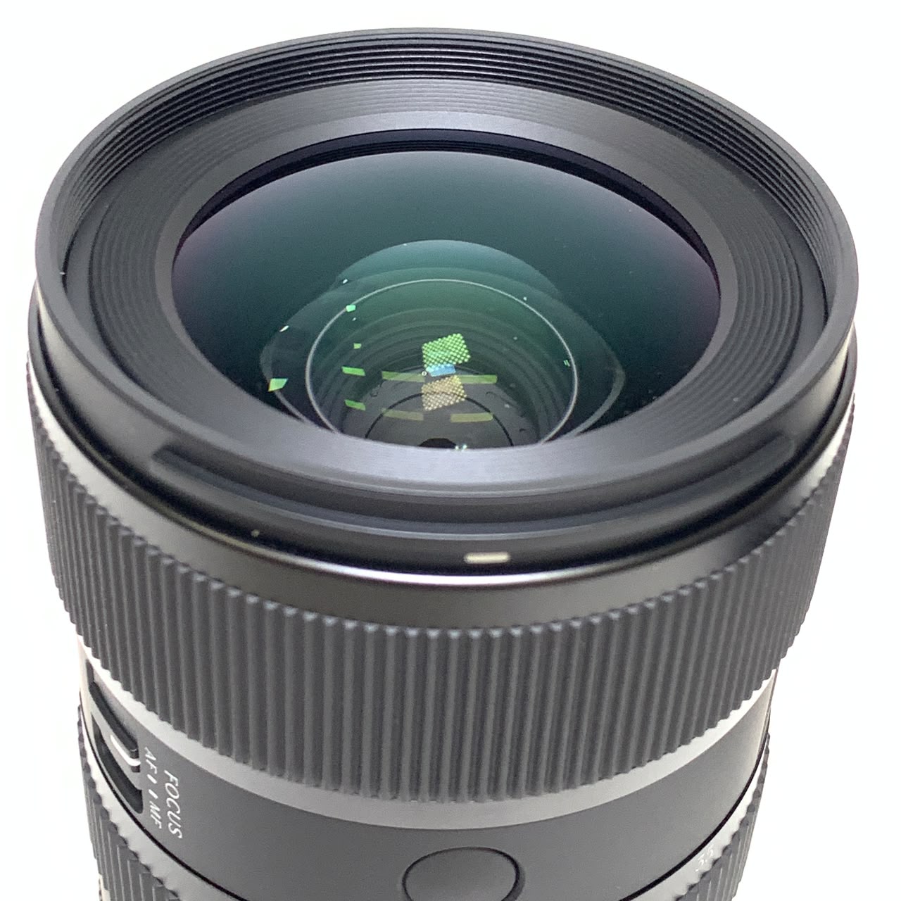 [USED] Sigma 17-40mm F1.8 DC Art Lens for RF Mount (99% Like New) — [USED] Sigma 17-40mm F1.8 DC Art Lens for RF Mount